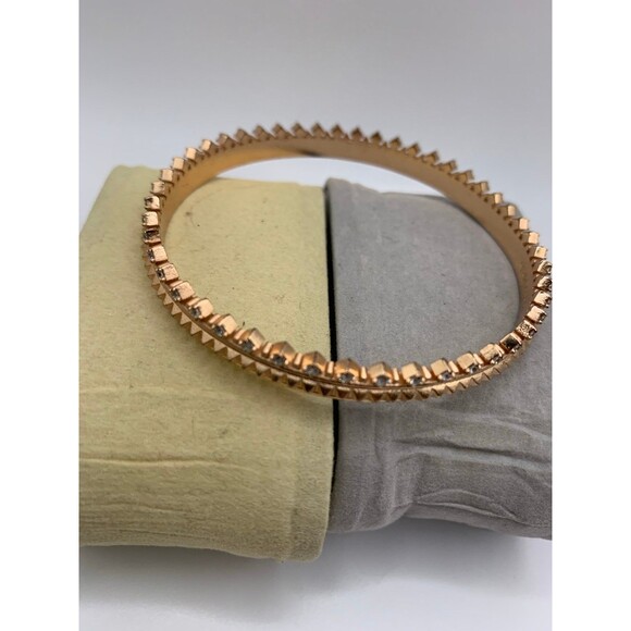 Kendra Scott Vintage Gold Plated Bangle Bracelet - Picture 1 of 4